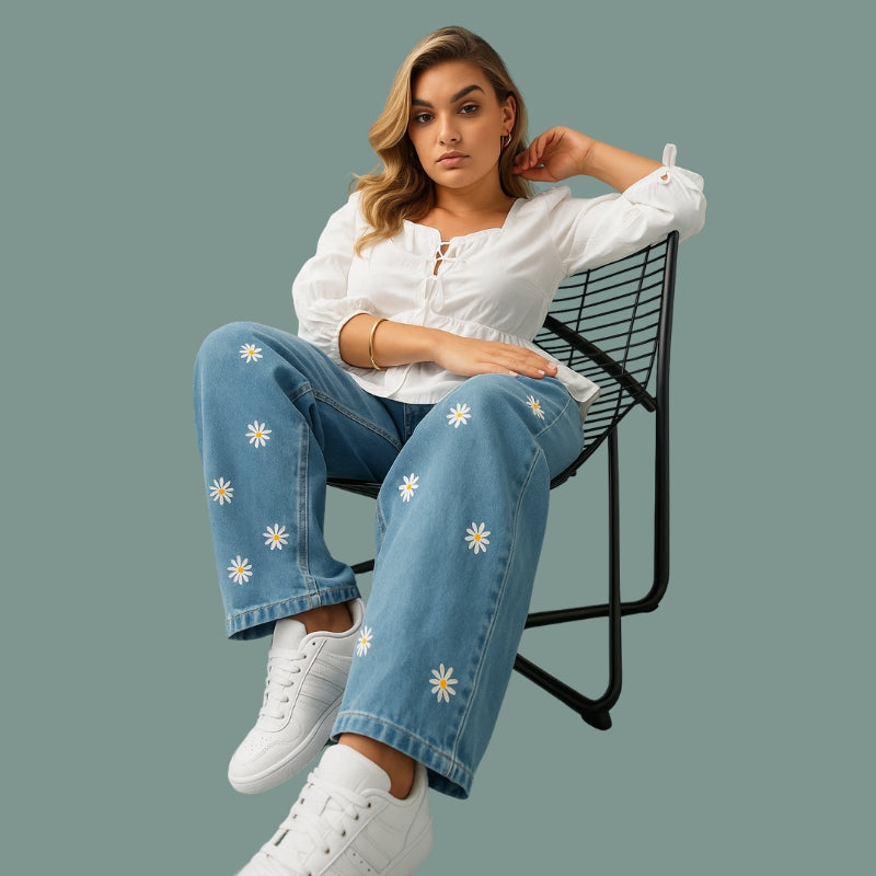 Chic Wide Leg Jeans with Delicate Daisy Embroidery